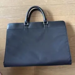 ワールドトラベラー　ビジネスバックのサムネイル