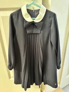 【美品】タルティーヌエショコラ　紺プリーツ ワンピース