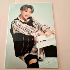 Item thumbnail for item 74ec657b-8ee8-4a05-bdc5-77a9d5200fb7