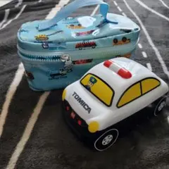 Item thumbnail for item 2e28d86a-ab78-40cd-baeb-2d17c7f8fb58