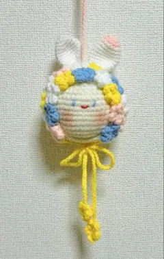 あみぐるみ ウサギと花のモチーフ　2点セット