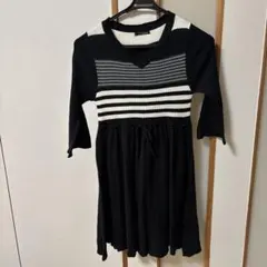 ボーダー柄のニットと無地のスカートを組み合わせたニットドッキングワンピース　Ｍ