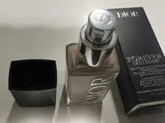 Dior Forever Skin Glow 00 ニュートラル 30ml