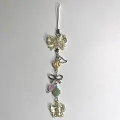 No.113 ビーズキーホルダー 黄色 クローバー 羽 リボン 量産型 韓国