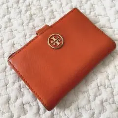【TORY BURCH】ミニ財布　二つ折り　オレンジ