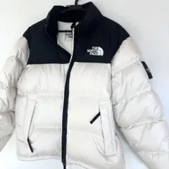 【日本未入荷】【韓国限定】ノースフェイスダウンジャケットLサイズ