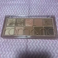 アイシャドウパレット 10色入り rom&nd