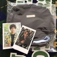 岩田剛典⚪︎MATE ブラックポーチ フォトカード2枚