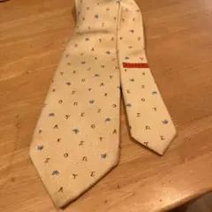 週末割引！BVLGARI クリーム色 ネクタイ