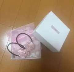 the virgins bijou V velvet hair pin ヘアピン - メルカリ