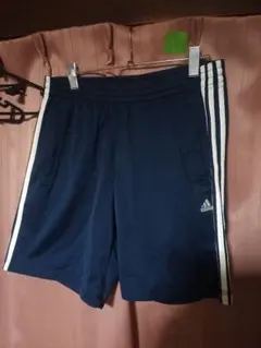 adidas アディダスclimalite ネイビー ハーフパンツ