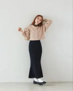 hinari バックスリットマーメイドスカート ブラックのサムネイル