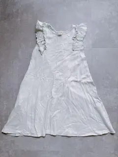 petit main ライトグリーン　フリルノースリーブワンピース 130cm