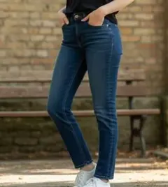 美品 ユニクロ ストレートデニム M 青 ハイウエスト スタイルアップ