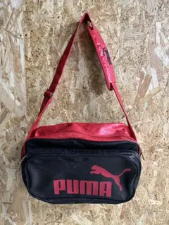 PUMA ショルダーバッグ 赤黒　スポーツ