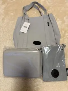 スターバックス福袋2026 トートバッグ ボトルサコッシュ マルチハードケース