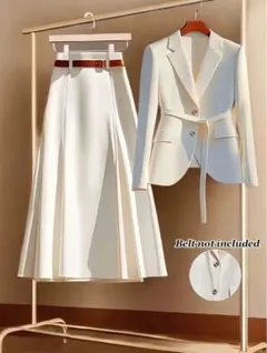 レディース　春秋　セットアップ　ツーピース　ライトベージュ