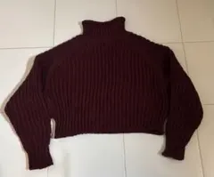 H&Mバーガンディ ハイネック ニットセーター