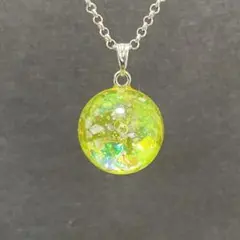 黄色に輝くネックレス 18mm