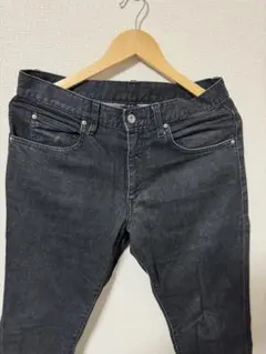 ブラックデニムパンツ　Mサイズのサムネイル