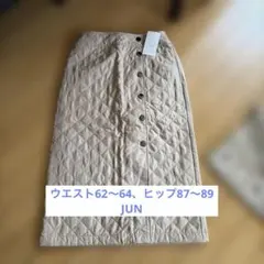 ViS ベージュ キルティングタイトスカート　ジュン　サイズF