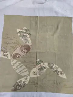 【昭和初期レトロ】正絹 縮緬 風呂敷 山水風景文様 68×72cm リメイク古布
