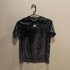 adidasTシャツ スポーツ