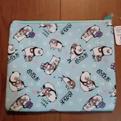 パンダと犬 フラットポーチ 18.5×15.2cm