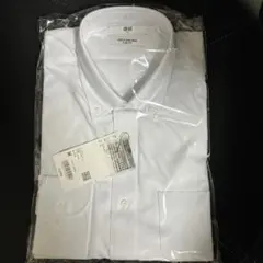 ユニクロ　スーパーノンアイロンジャージースリムシャツ　Mサイズ