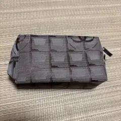 匿名配送　新品未使用　CHANEL ノベルティ ポーチ ブラウン✖︎カーキ？ラストのサムネイル