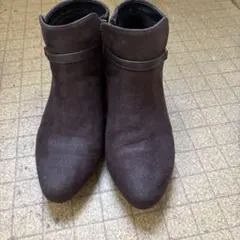 値下げ中　ダークブラウン スエード ショートブーツ