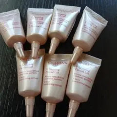 CLARINS Vコントアセラムのサムネイル