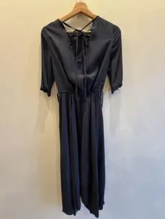 ships little blackのワンピース