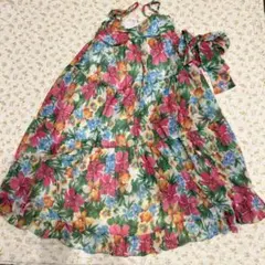 キャミワンピース　バナナチップス　120 女の子　花柄のサムネイル
