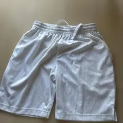 ホワイト ハーフパンツ ゴムウエスト