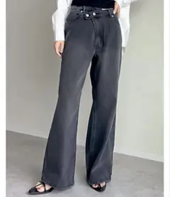 Item thumbnail for item b698c1f9-fad7-4bf8-9e44-0ffea35eb8a5