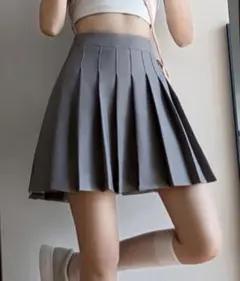 インナーパンツ付きプリーツスカート