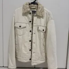 リーバイス　フリース裏地付きデニムジャケット