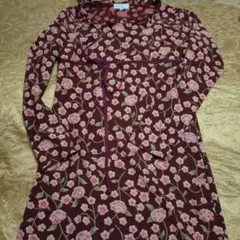 し*か様 花柄ロングワンピース 長袖 紫色　ルームウエア