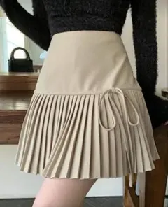 shein dazy プリーツタイトスカート　秋冬用　レディース
