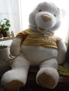 座高80㎝ 　ディズニーストア　くまのプーさんぬいぐるみ ホワイトゴールド