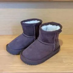 petit main ブラウン　ベビーブーツ　ムートン