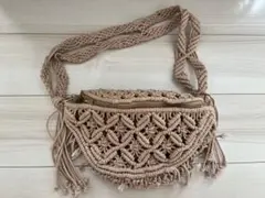 Item thumbnail for item 62e118fc-4f9c-4290-bacc-cbd447ea265b