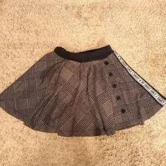 LOVE IT グレー系　チェック スカート キュロットバイラビット　140