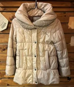 ベージュ中綿コート 140