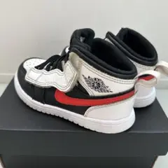 Item thumbnail for item 5117dd3b-df0a-44ea-a0c5-9aaaad6e48fa