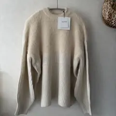 レディース　ニット　トップス ぽわん袖　M