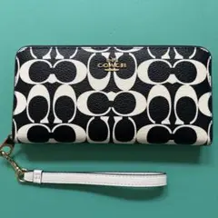 新品未使用コーチCOACHレオパード柄ラウンドファスナー長財布ウリスト 
