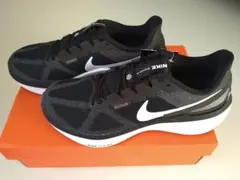 新品　Nike　ナイキランニングシューズ