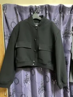 ZARA ブラック クロップドジャケット